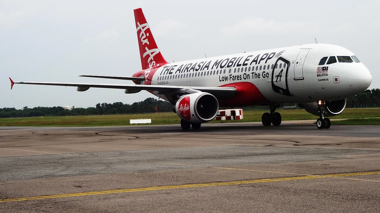 AirAsia's Strategic Expansion with New Airbus Order - News and Statistics