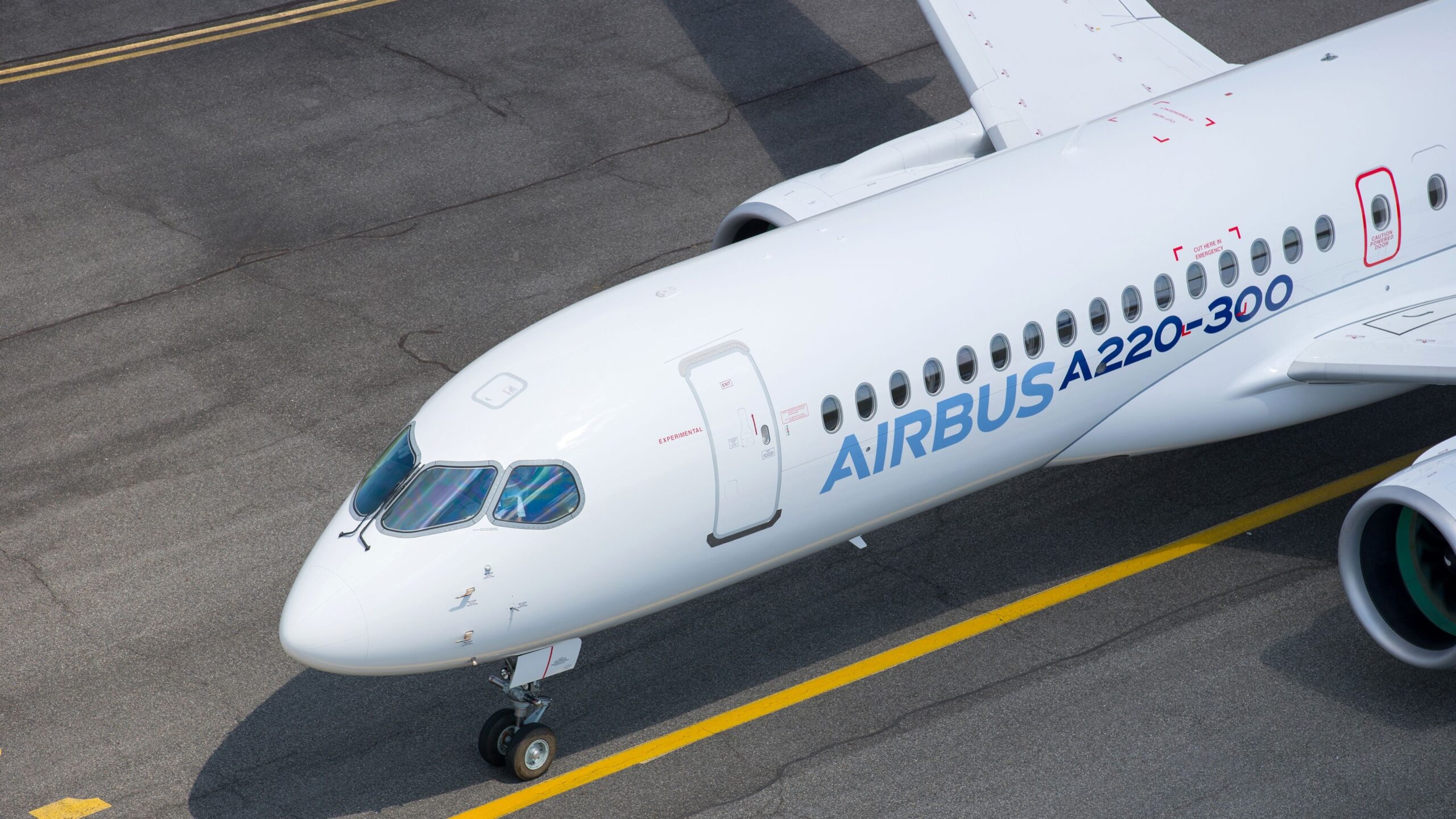 Should United Airlines Purchase The Airbus A220?