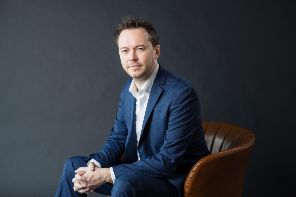 Status Is the Strategy: Mark Ross-Smith on the New Revenue Engine for Travel - Business Traveler USA