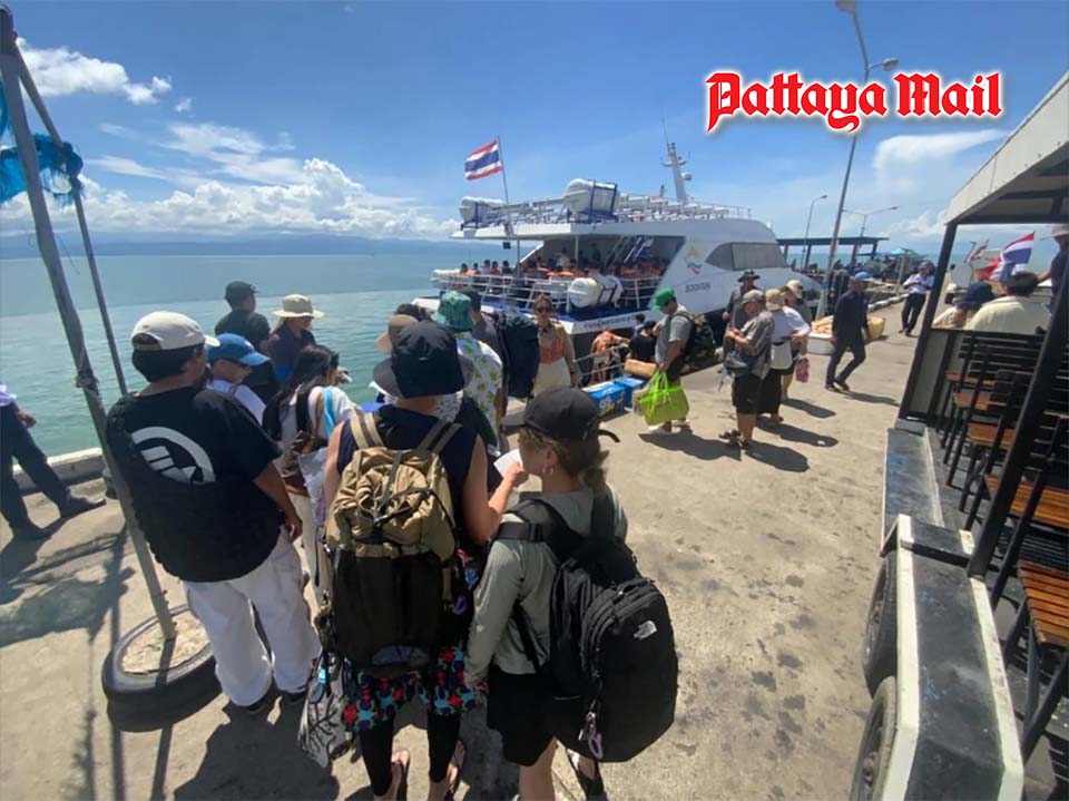 Tourism on Trat’s key islands picks up over long weekend amid regional tensions
